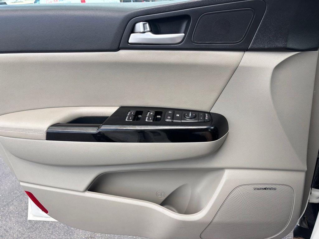 Used Car 2020 Kia Sportage  Ex For Sale Under $20,000 In Austin, Texas