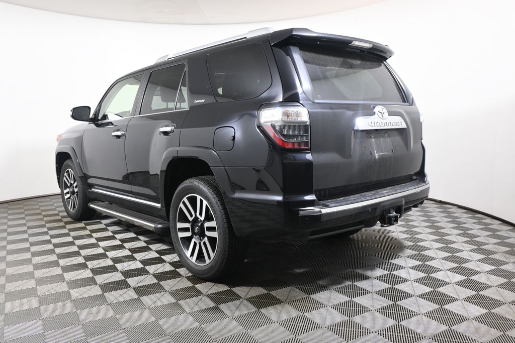 Thumbnail: 2019 Toyota 4Runner - 5