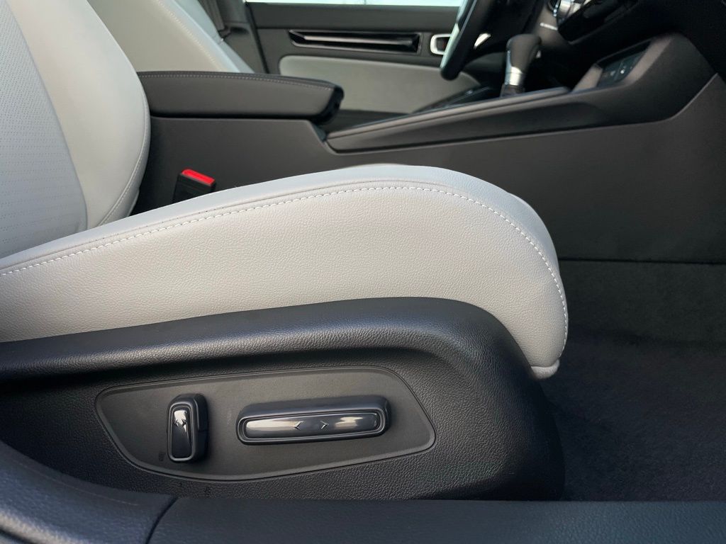 Thumbnail: 2026 Honda Civic - 31