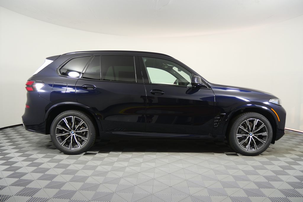 Thumbnail: 2026 BMW X5 - 2