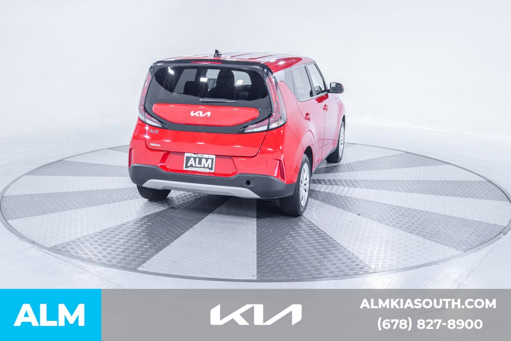 2023 Kia Soul LX photo 9