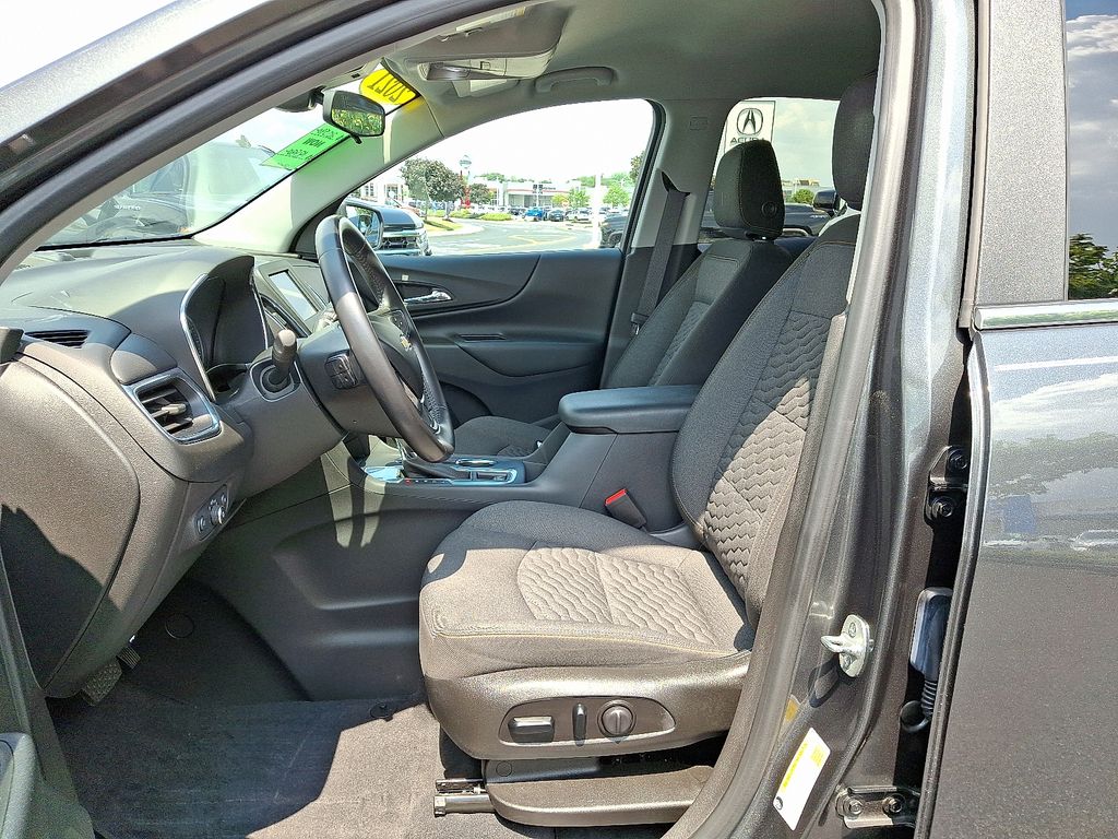 Thumbnail: 2021 Chevrolet Equinox - 14