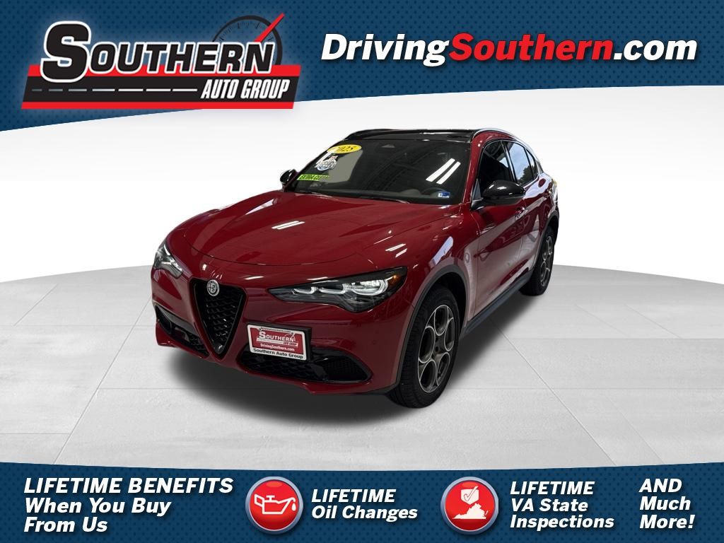 Alfa Rosso 2025 Alfa Romeo Stelvio SUV / Crossover All-Wheel Drive 8-Speed Automatic