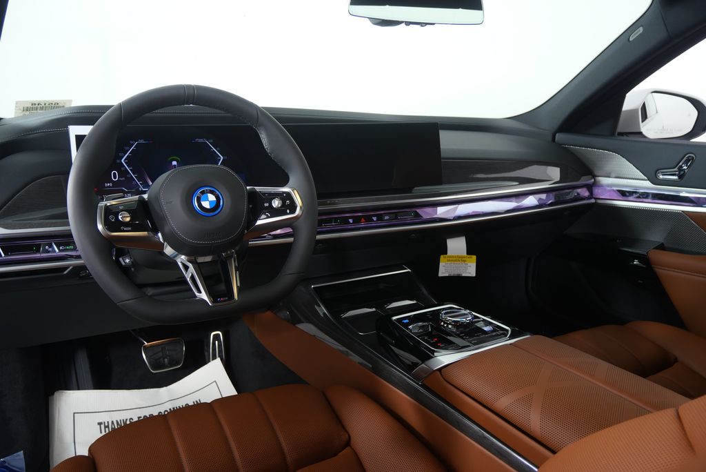 Thumbnail: 2026 BMW i7 - 18