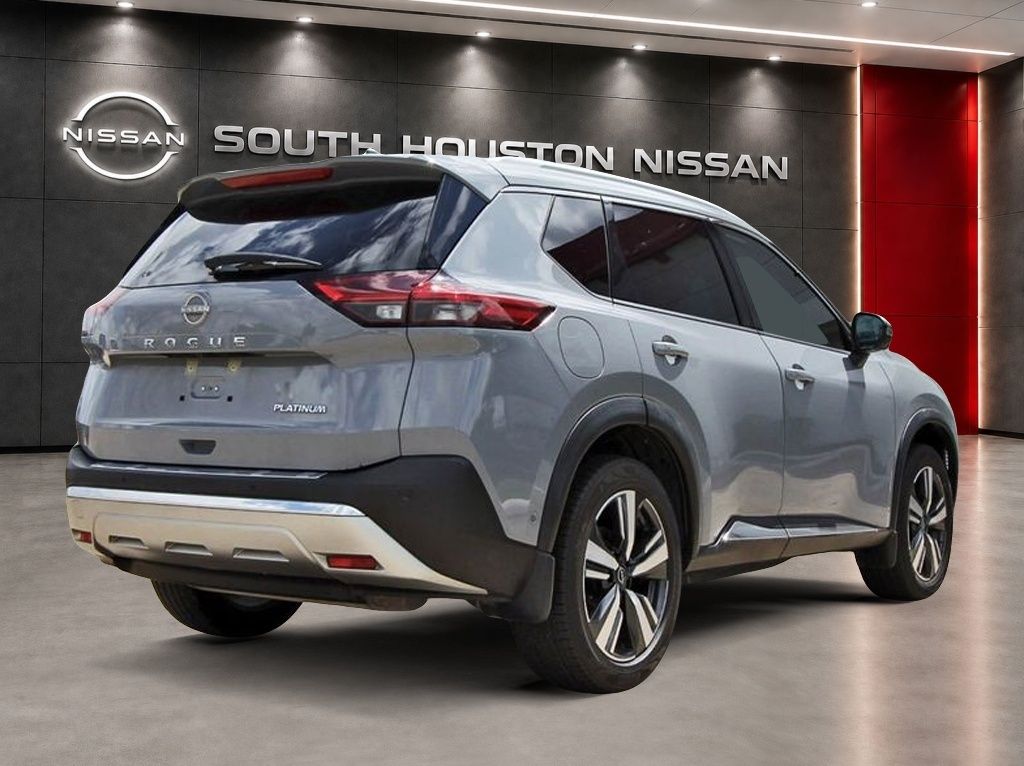 2022 Nissan Rogue Platinum - 3
