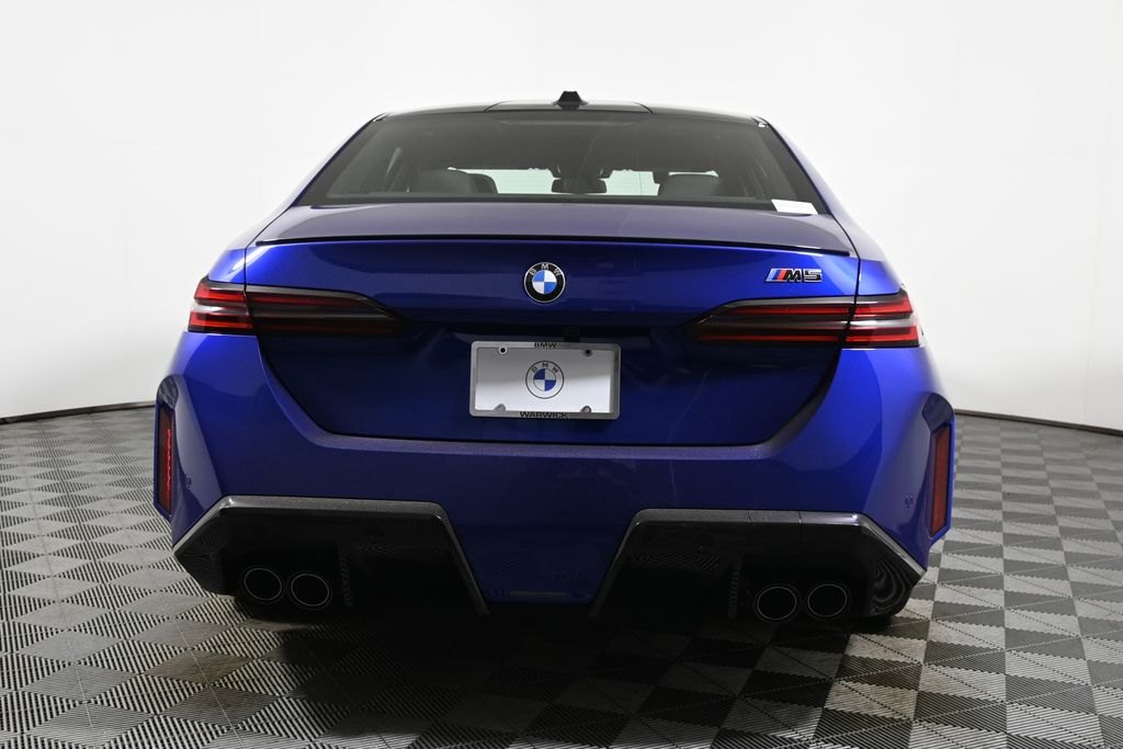 Thumbnail: 2026 BMW M5 - 6
