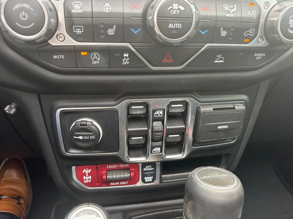 Used Car 2022 Jeep Gladiator  Rubicon For Sale Under $50,000 In San Marcos, Texas