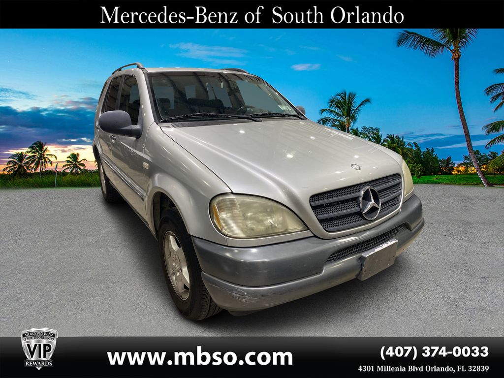 1999 Mercedes-Benz M-Class ML 320 4MATIC