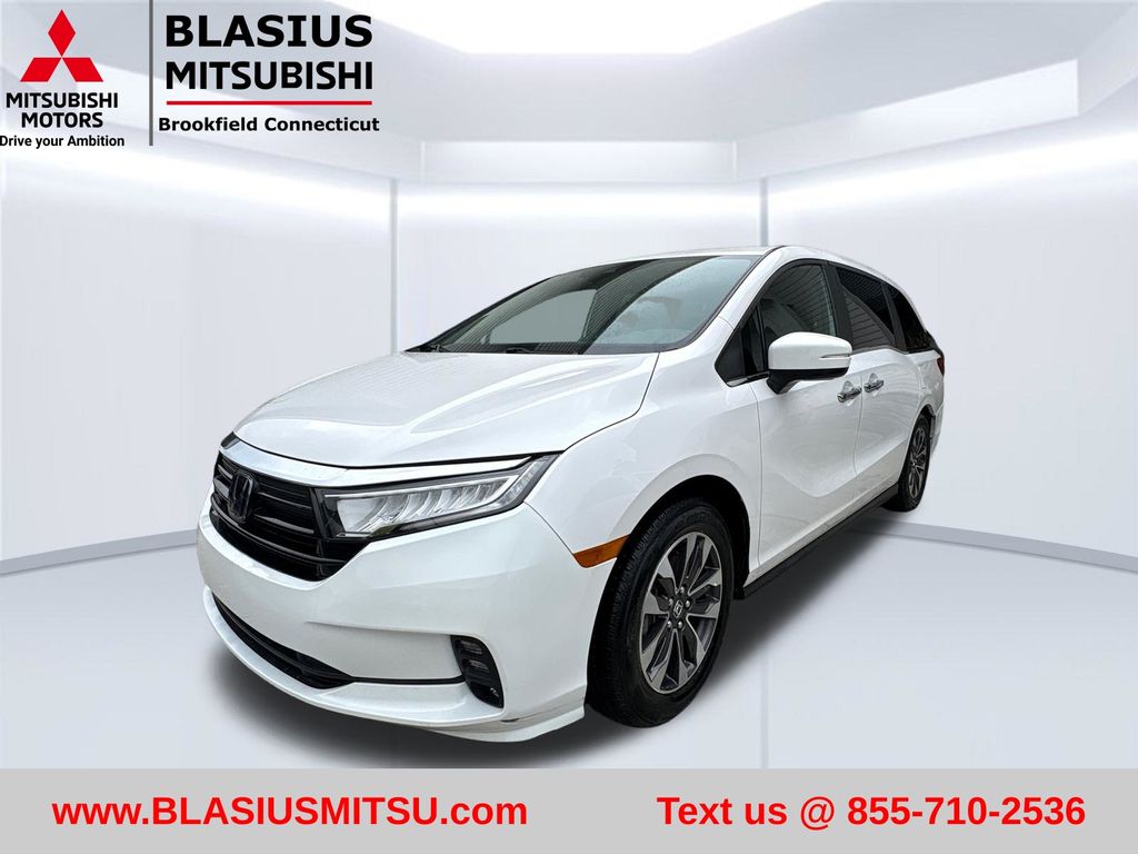 White 2023 Honda Odyssey Minivan Front-Wheel Drive Automatic
