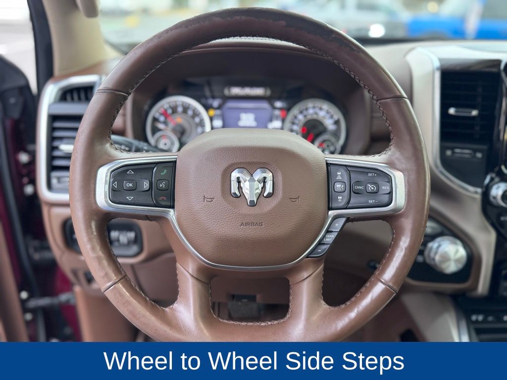 2019 Ram 1500 Laramie Crew Cab 4x4 5'7" Box