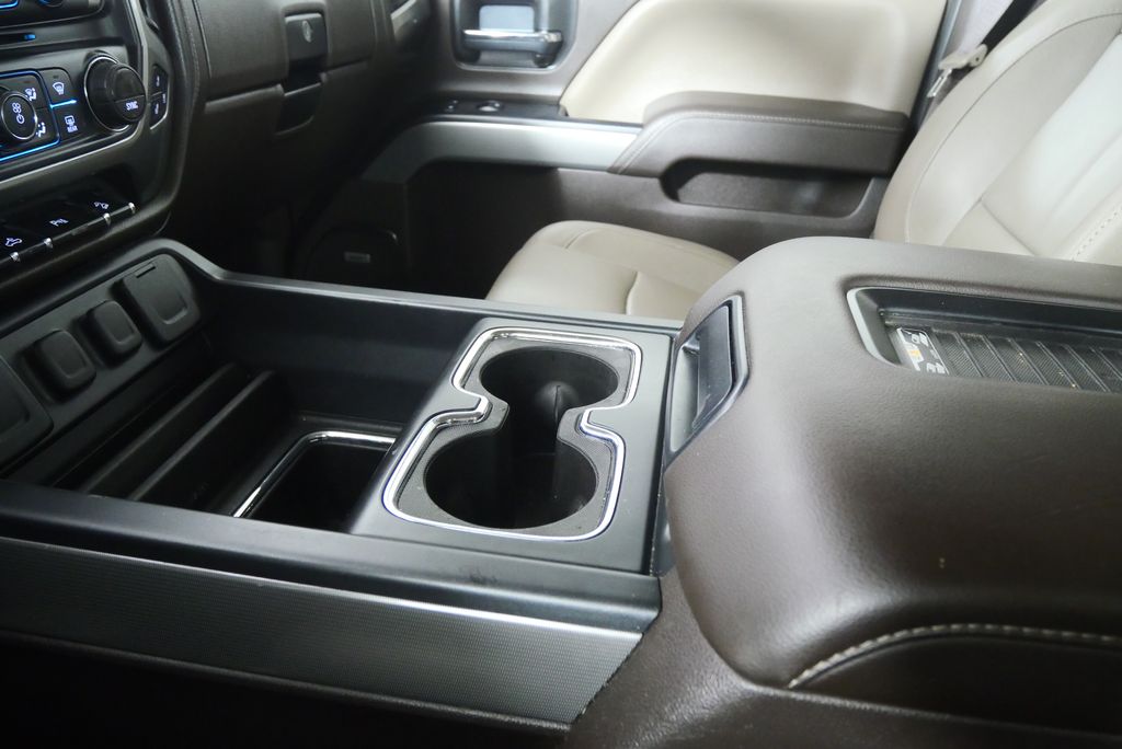 2017 Chevrolet Silverado 1500 LTZ 26