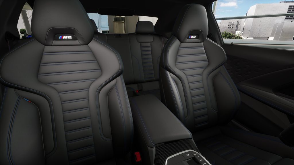 Thumbnail: 2025 BMW M2 - 31