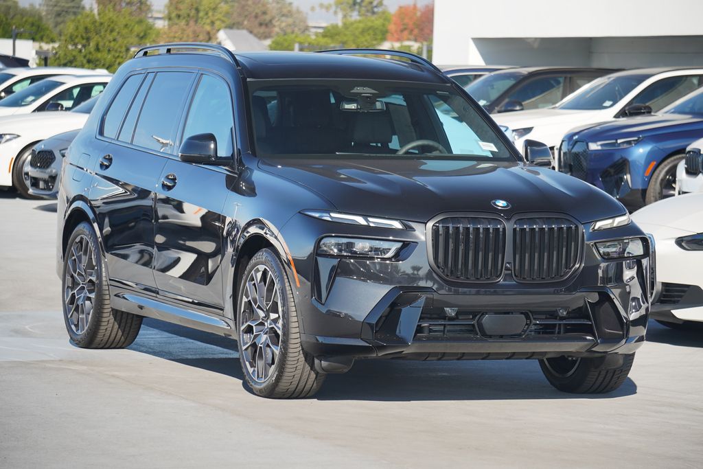 2025 BMW X7 xDrive40i 3