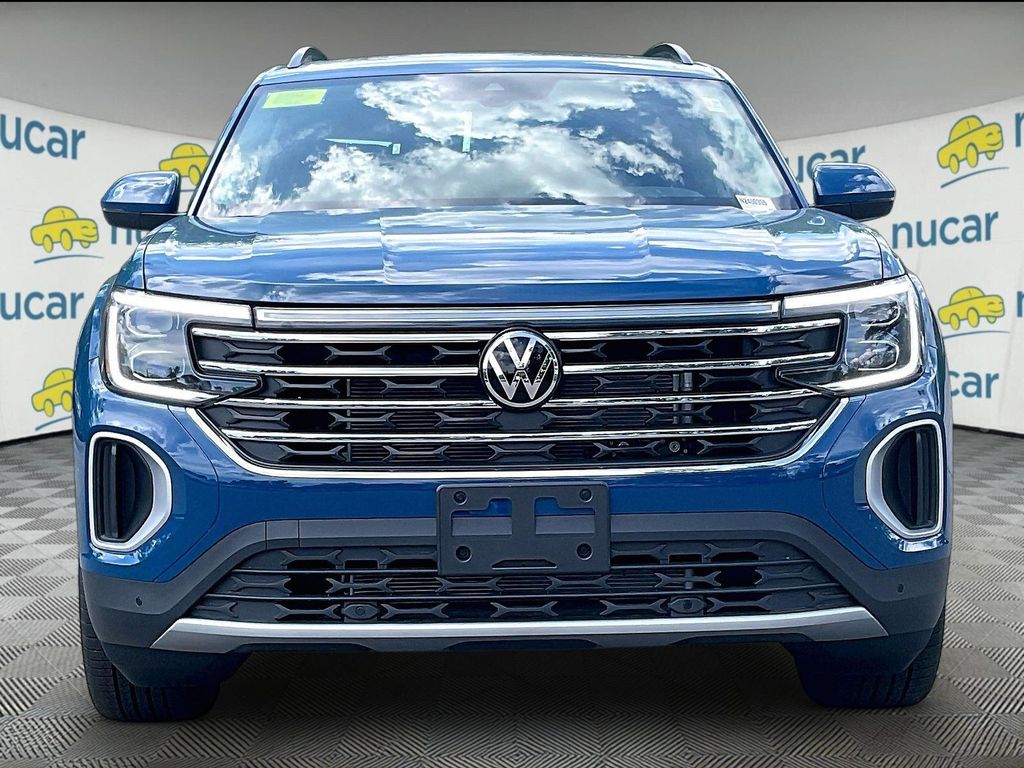 2026 Volkswagen Atlas — photo 1