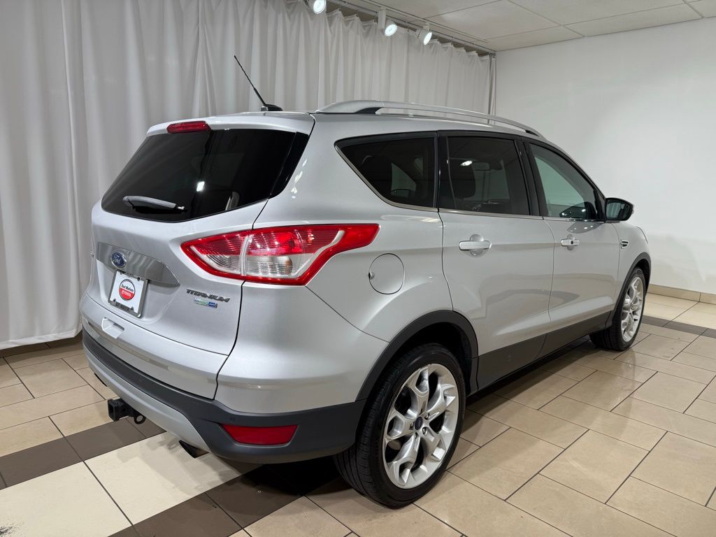 Thumbnail: 2015 Ford Escape - 5