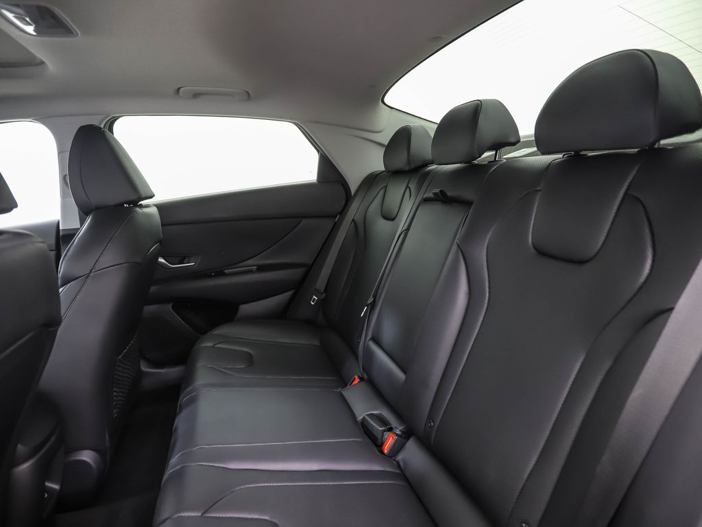 2024 Hyundai Elantra Limited Edition 20