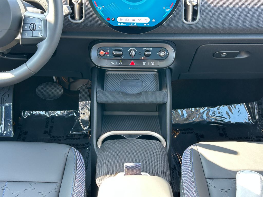 Thumbnail: 2025 MINI Cooper Countryman - 26