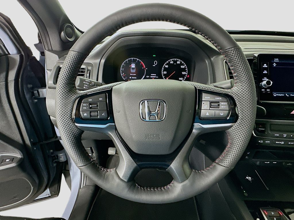 Thumbnail: 2026 Honda Ridgeline - 10
