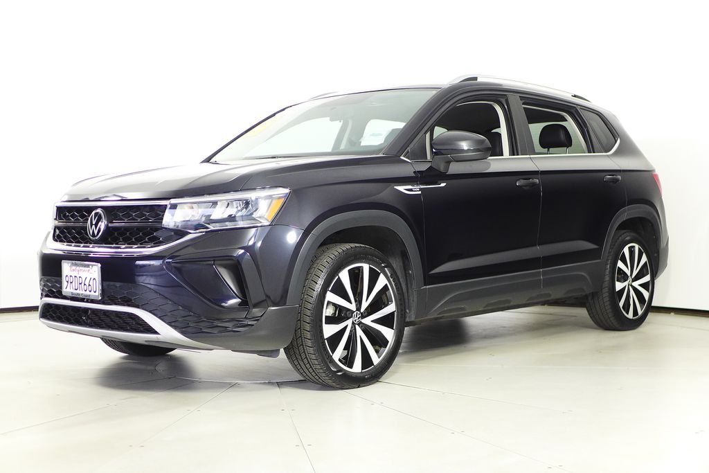 Thumbnail: 2022 Volkswagen Taos - 2