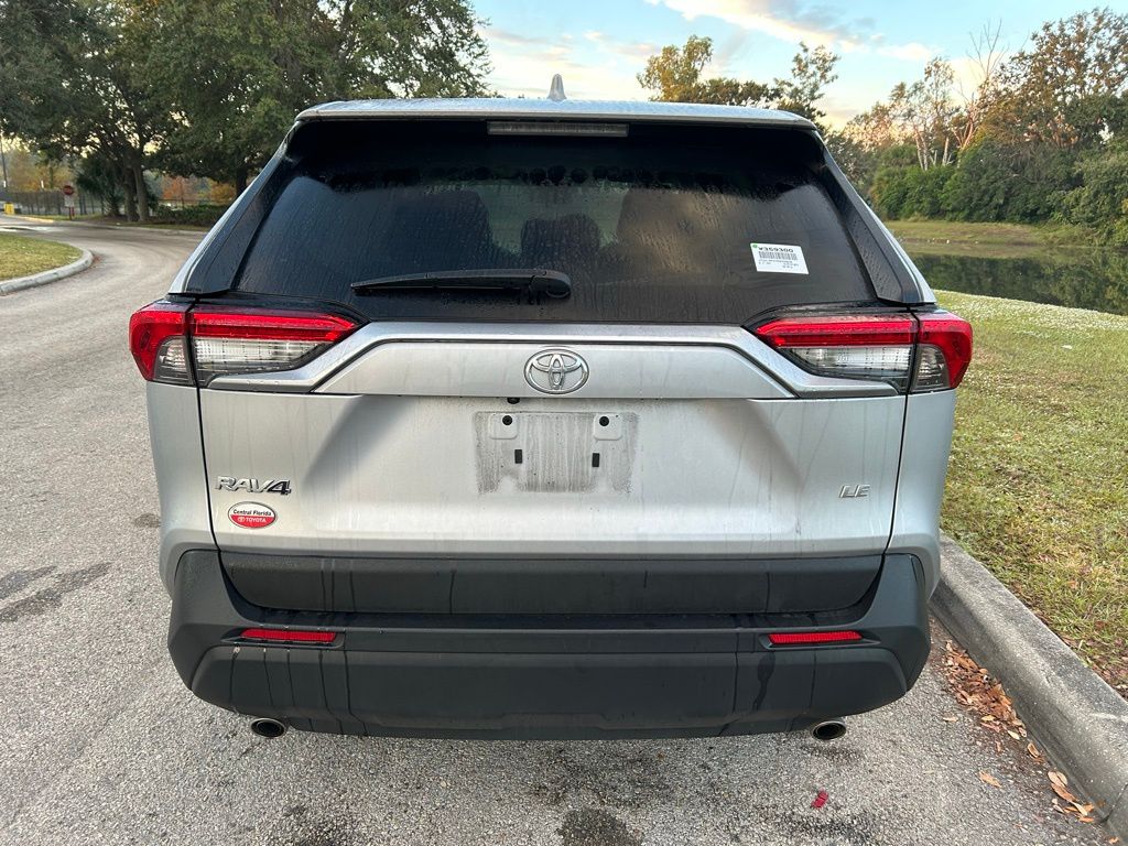 Thumbnail: 2024 Toyota RAV4 - 4