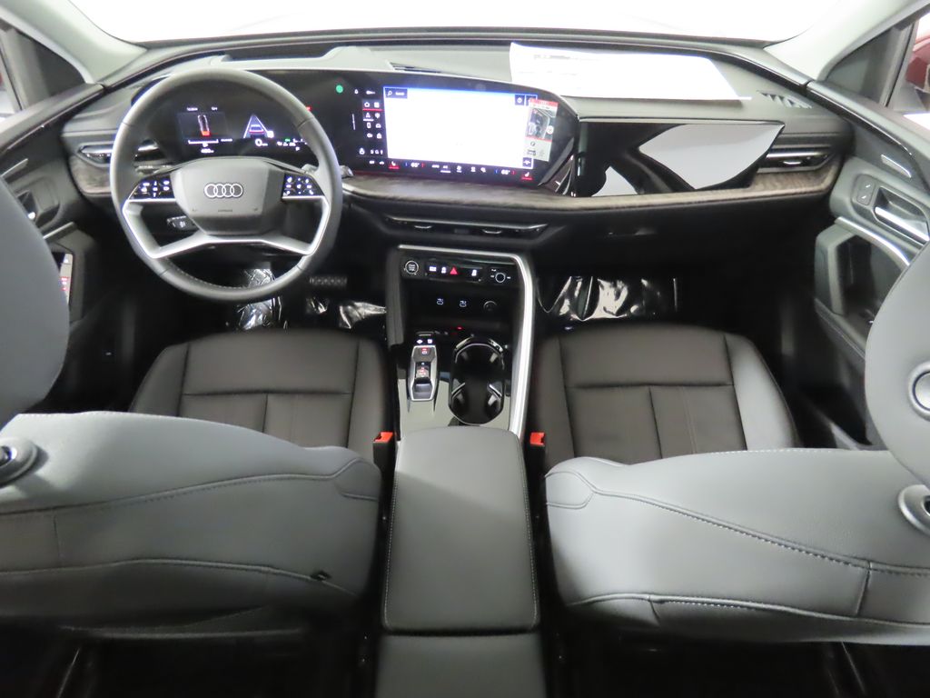 Thumbnail: 2025 Audi Q5 - 11