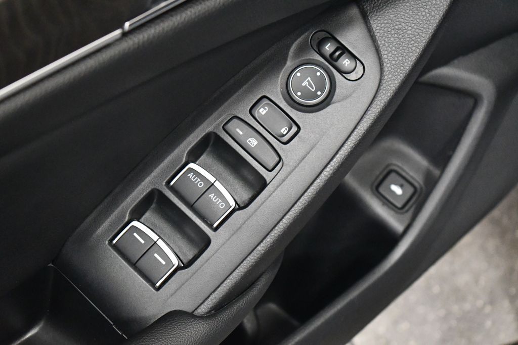 Thumbnail: 2020 Honda Accord - 24