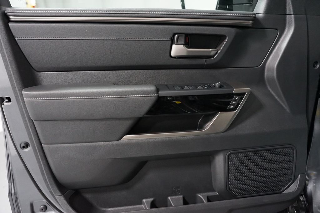 Thumbnail: 2026 Toyota Tundra - 31