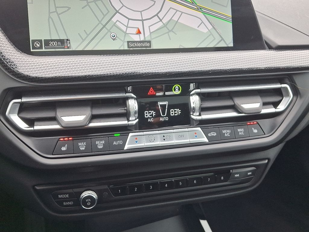 Thumbnail: 2022 BMW 2 Series - 17