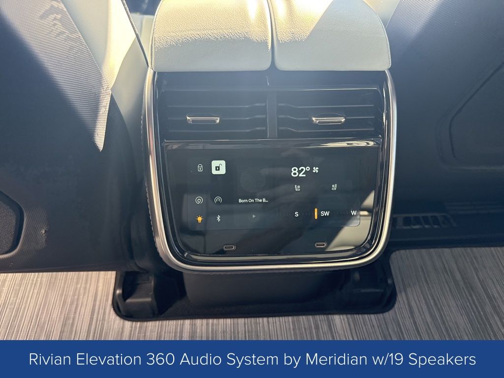 2024 Rivian R1S Adventure Quad Motor Large Pack