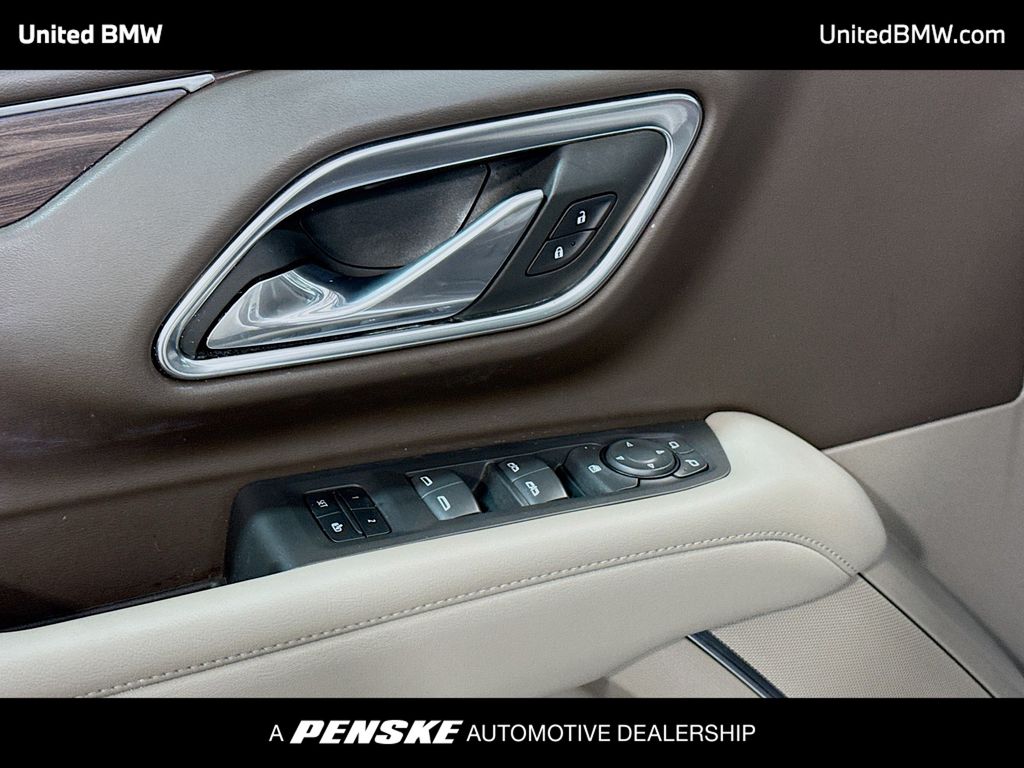 Thumbnail: 2022 Chevrolet Tahoe - 3