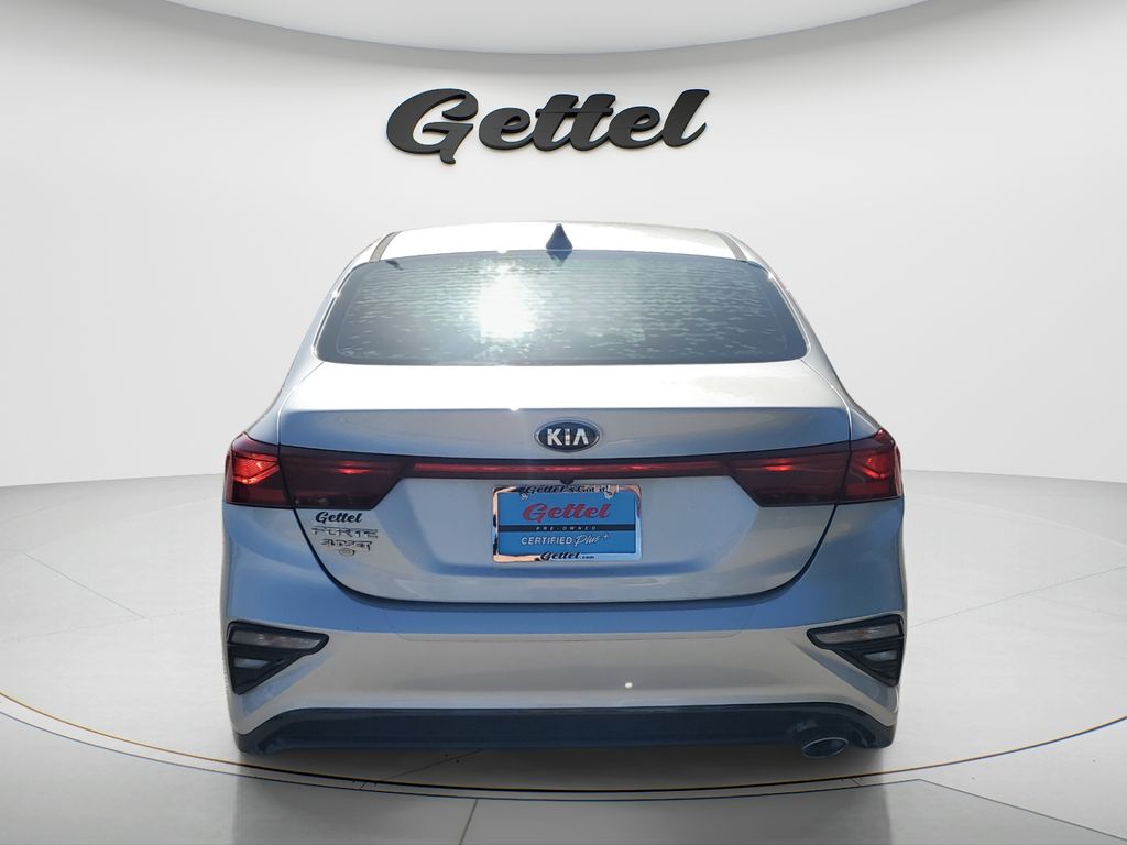 Used 2020 Silver Kia LXS image 6
