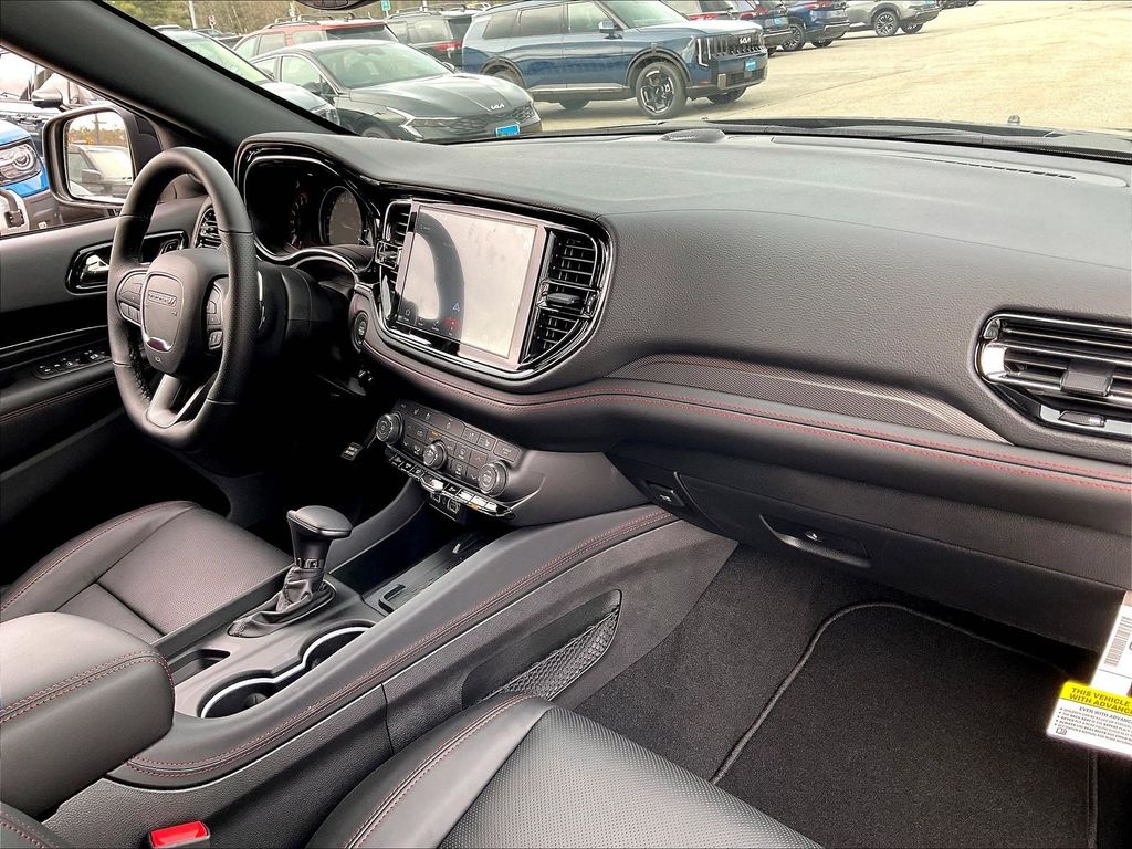 2026 Dodge Durango — photo 10