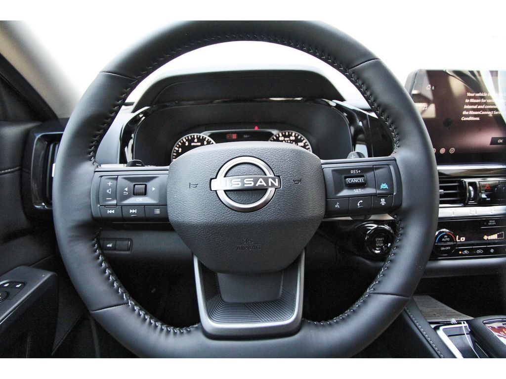 2026 Nissan Pathfinder SV - 11