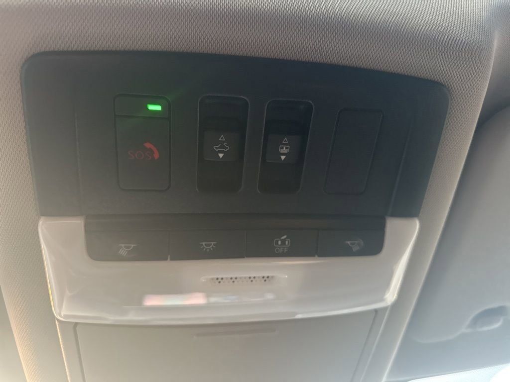 2025 Boulder Gray Pearl Nissan Rogue Platinum FWD SUV