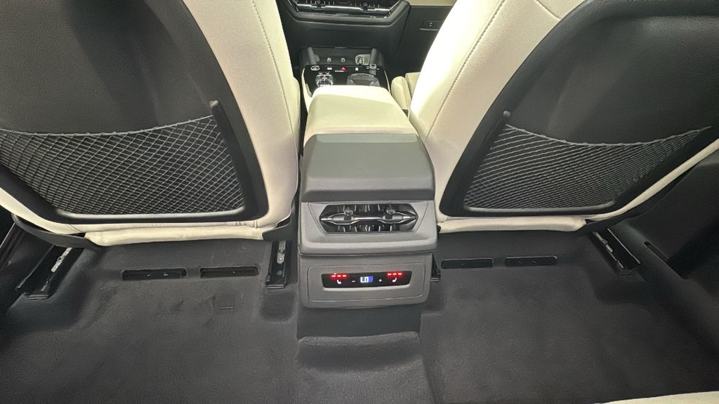 2025 Audi Q6 e-tron Premium 22