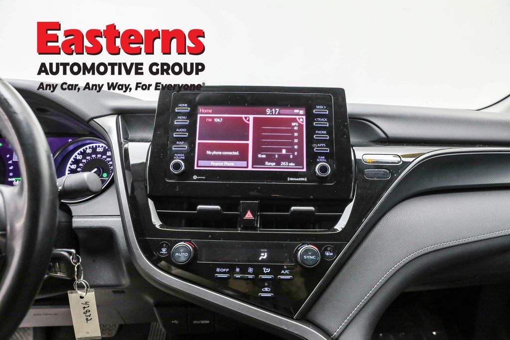 Used 2022 White Toyota SE image 12