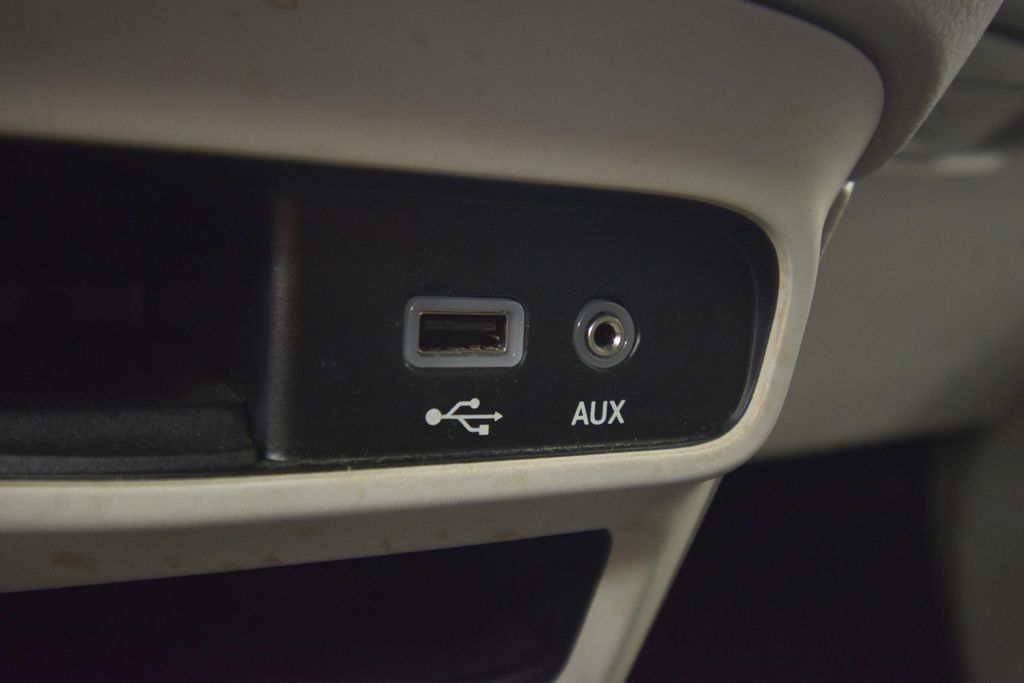 used 2019 Chrysler Pacifica car, priced at $13,800