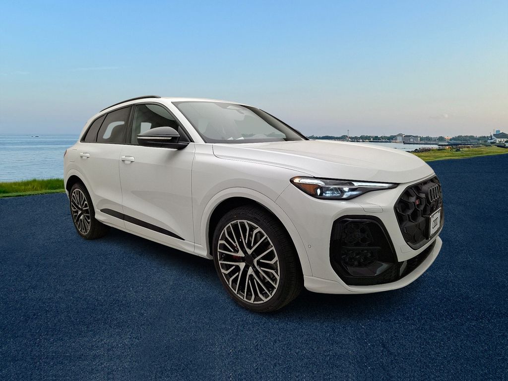 Thumbnail: 2026 Audi SQ5 - 2
