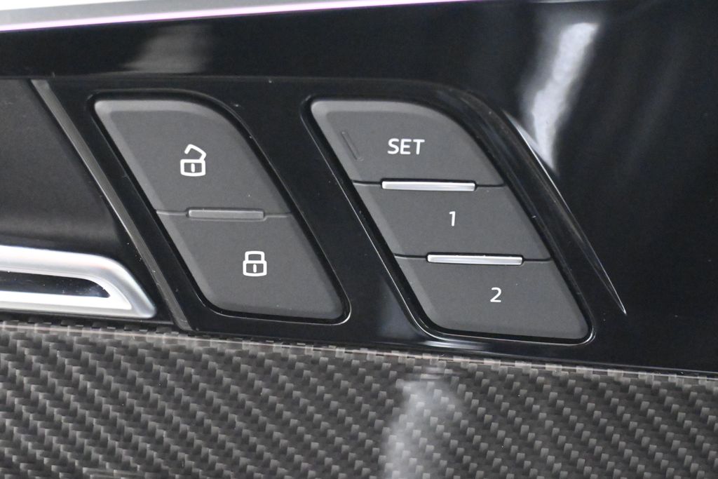 Thumbnail: 2022 Audi RS 5 - 28