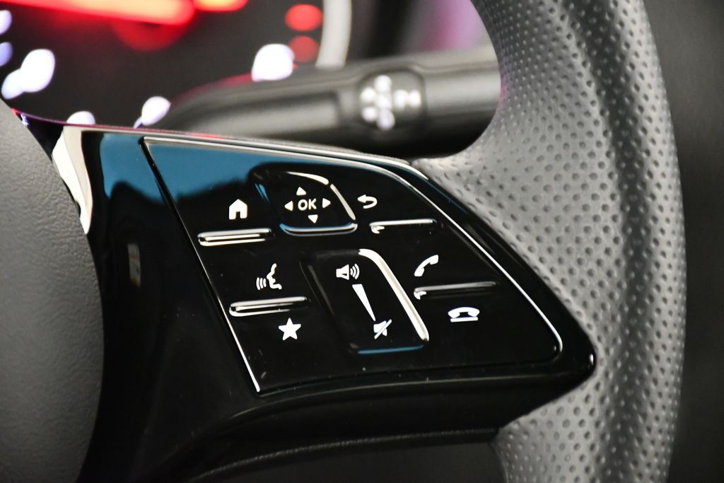 Thumbnail: 2025 Mercedes-Benz Sprinter - 14