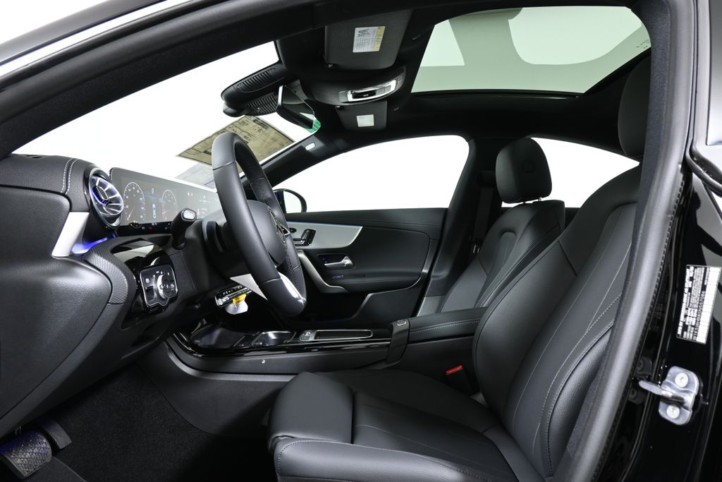 2025 Mercedes-Benz CLA 250 3