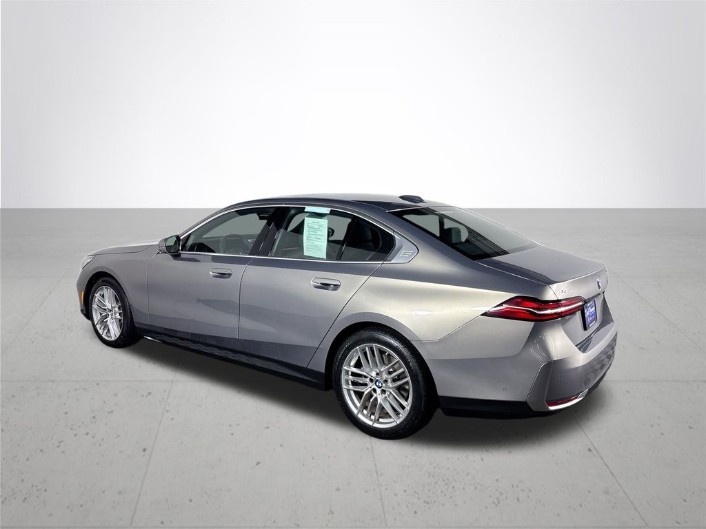 2024 BMW 5 Series 530i xDrive