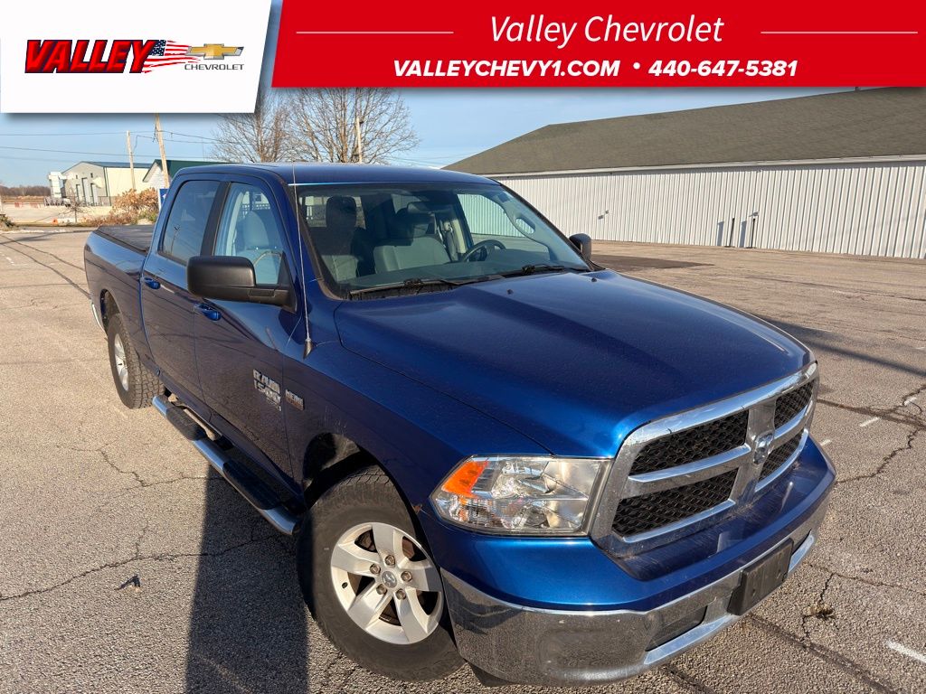 2019 RAM 1500 Classic SLT Crew Cab 4WD