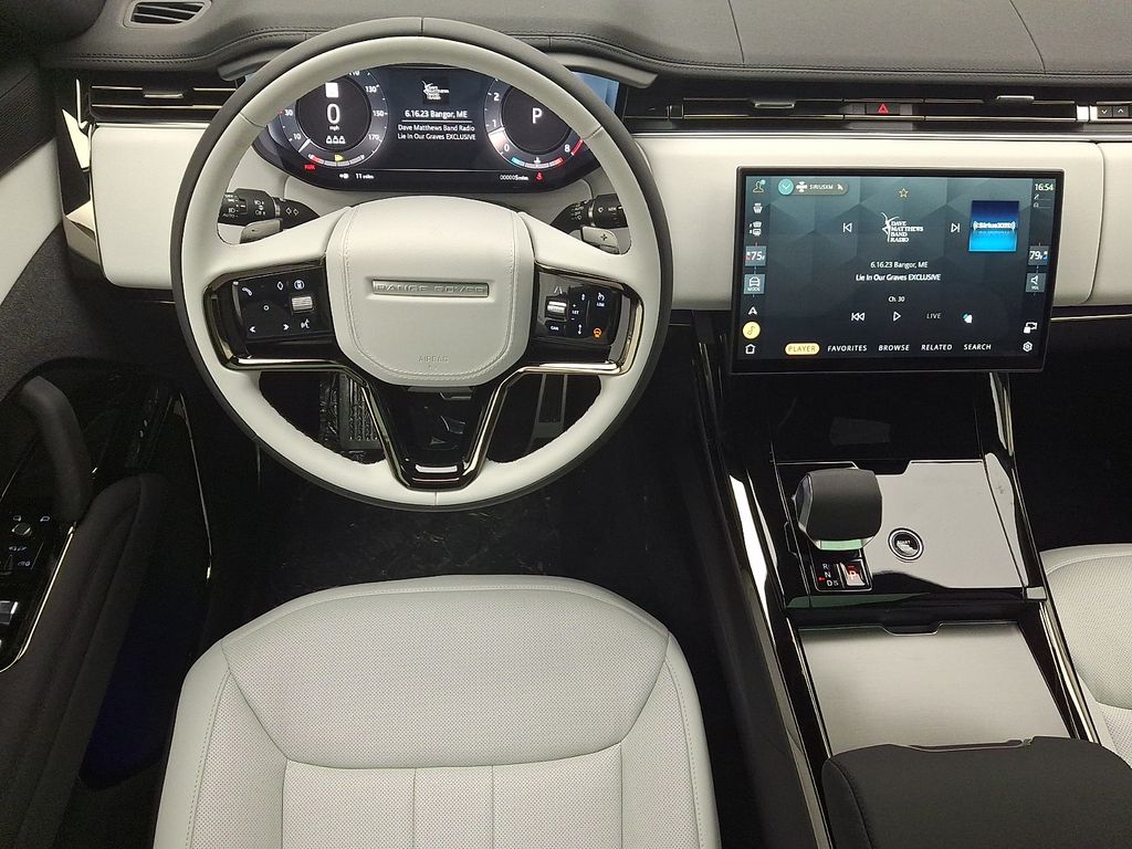 Thumbnail: 2026 Land Rover Range Rover Sport - 8