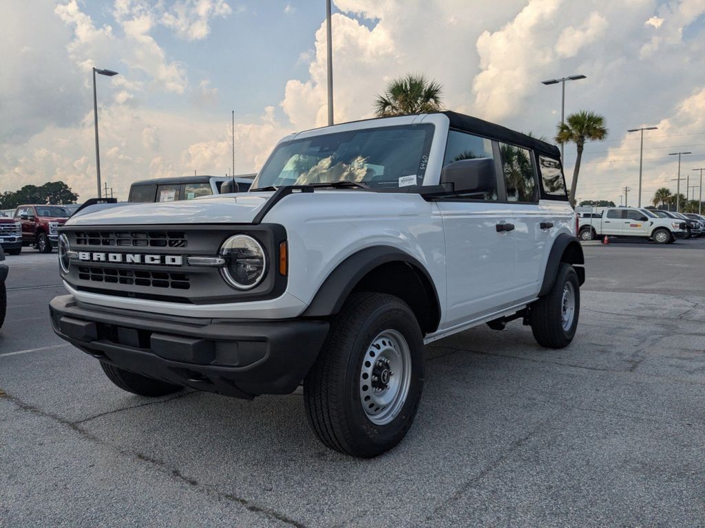 2025 Ford Bronco 