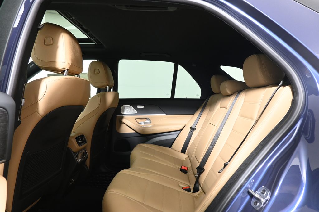 Thumbnail: 2026 Mercedes-Benz GLE - 29