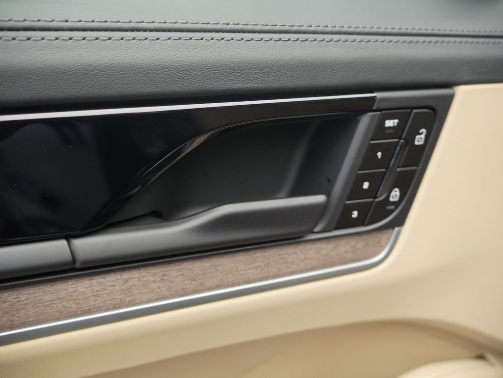 Thumbnail: 2026 Porsche  - 18