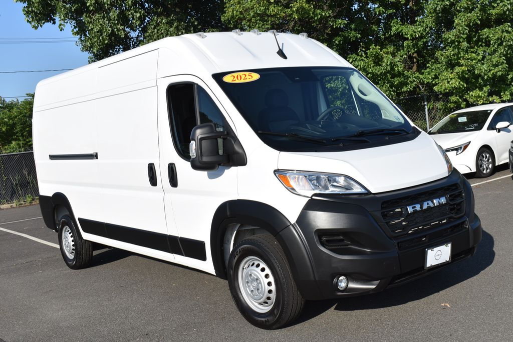 Thumbnail: 2025 RAM ProMaster - 3
