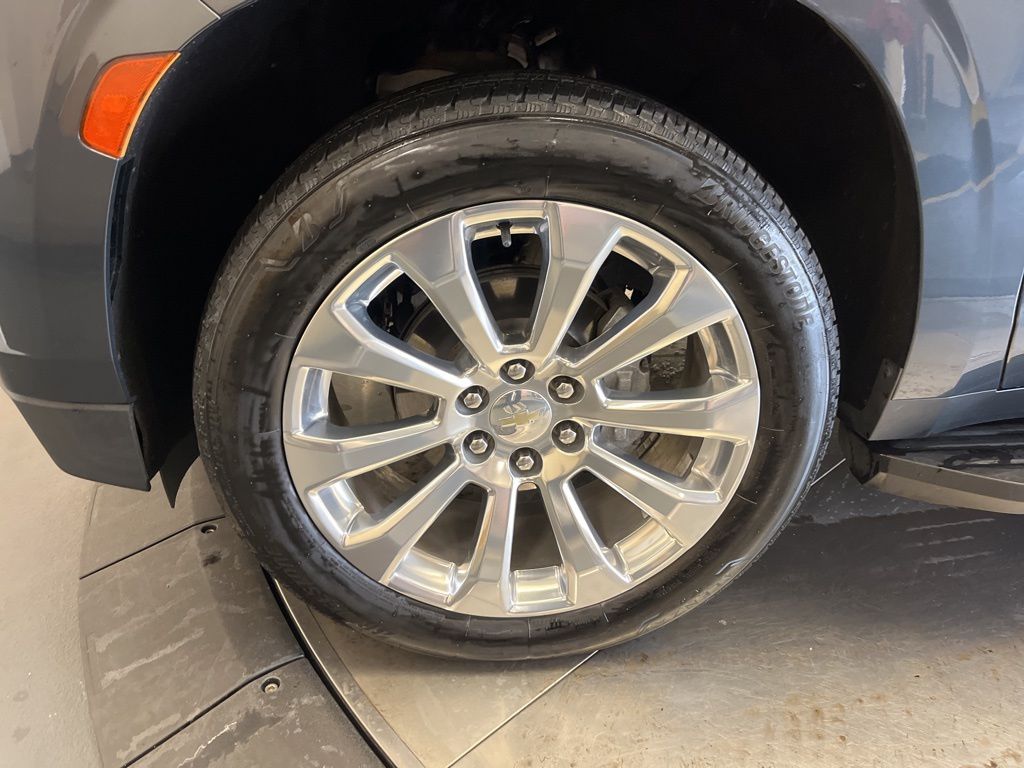 Thumbnail: 2021 Chevrolet Tahoe - 10