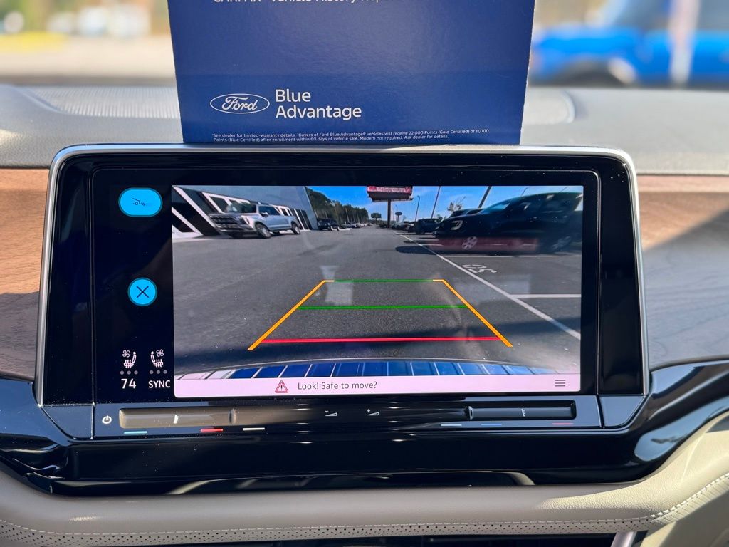 2024 Volkswagen Atlas 2.0T SE